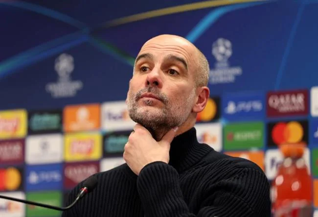 Trò Chơi Máy Xèng FCB8